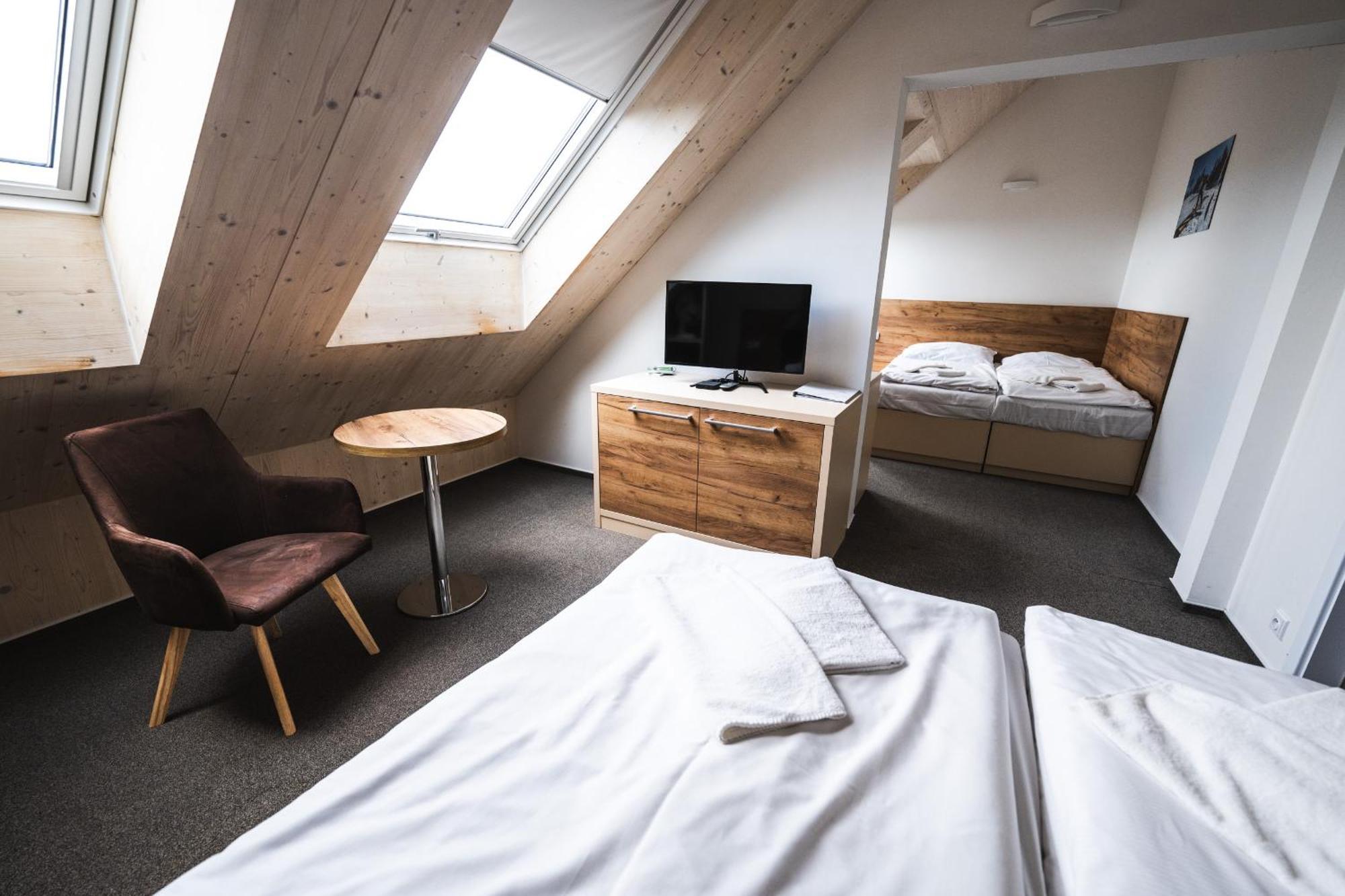 Hotel Moninec - Depandance Nova Javorka Экстерьер фото