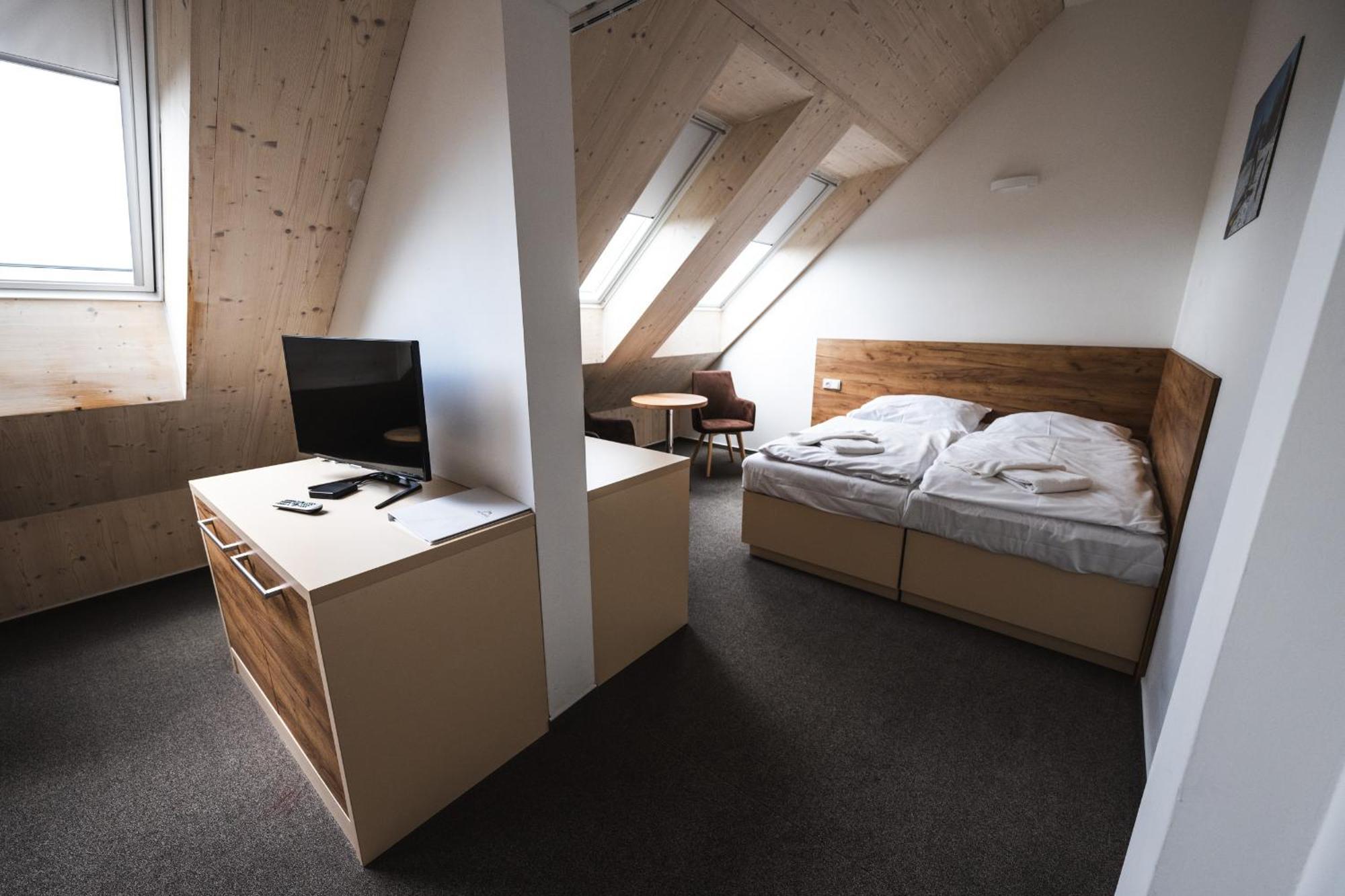 Hotel Moninec - Depandance Nova Javorka Экстерьер фото