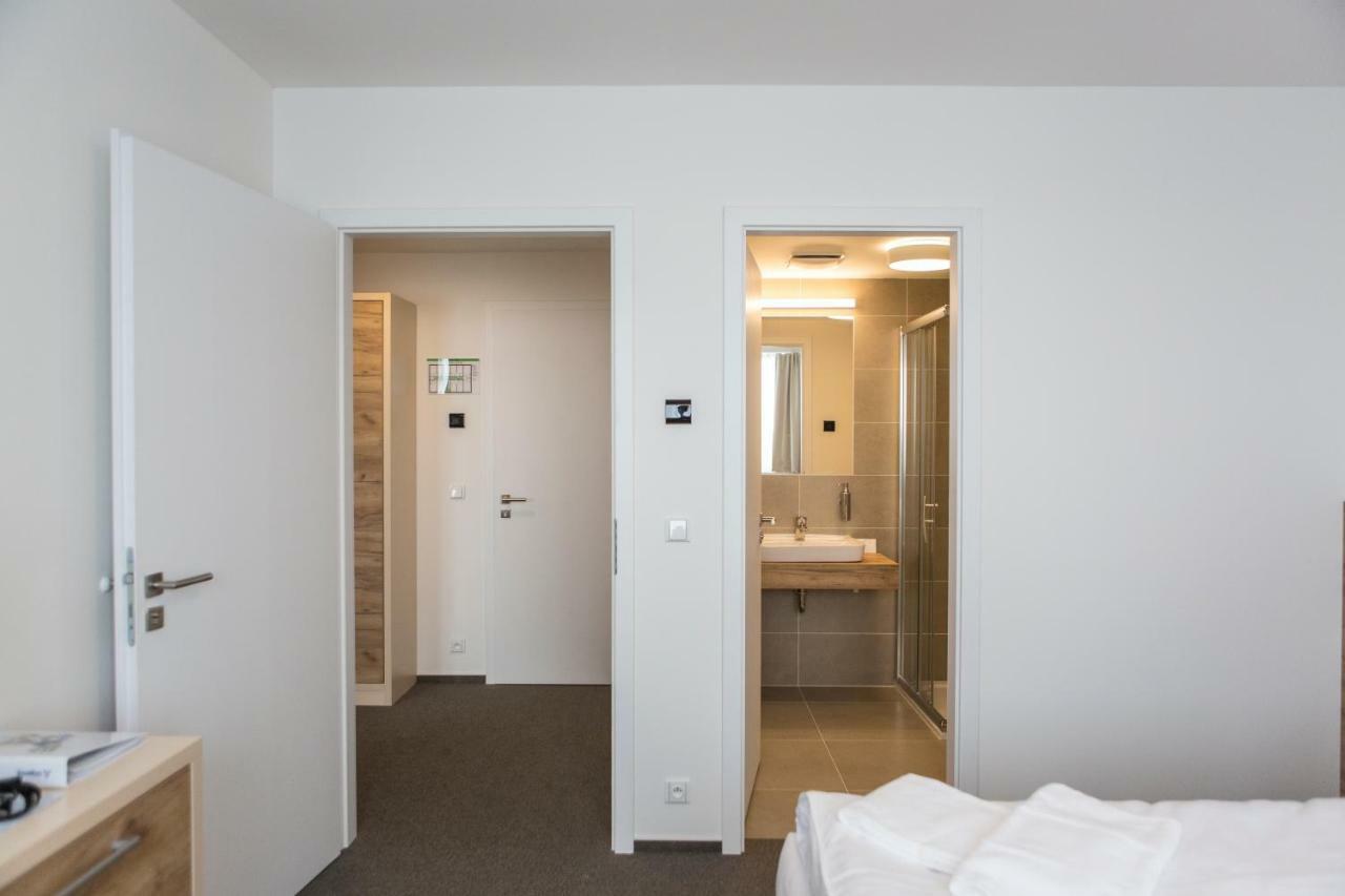 Hotel Moninec - Depandance Nova Javorka Экстерьер фото